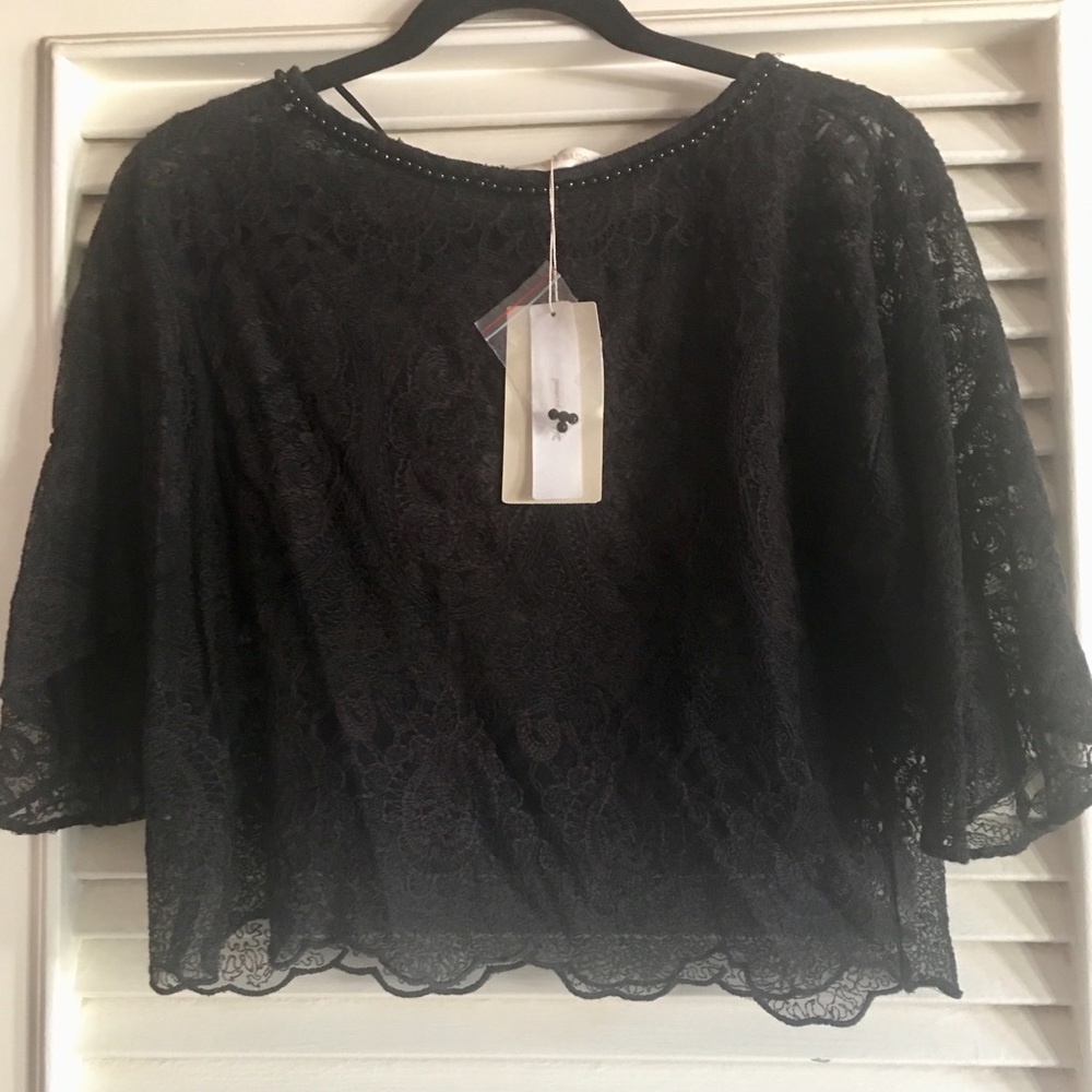 COPY - Zara lace top